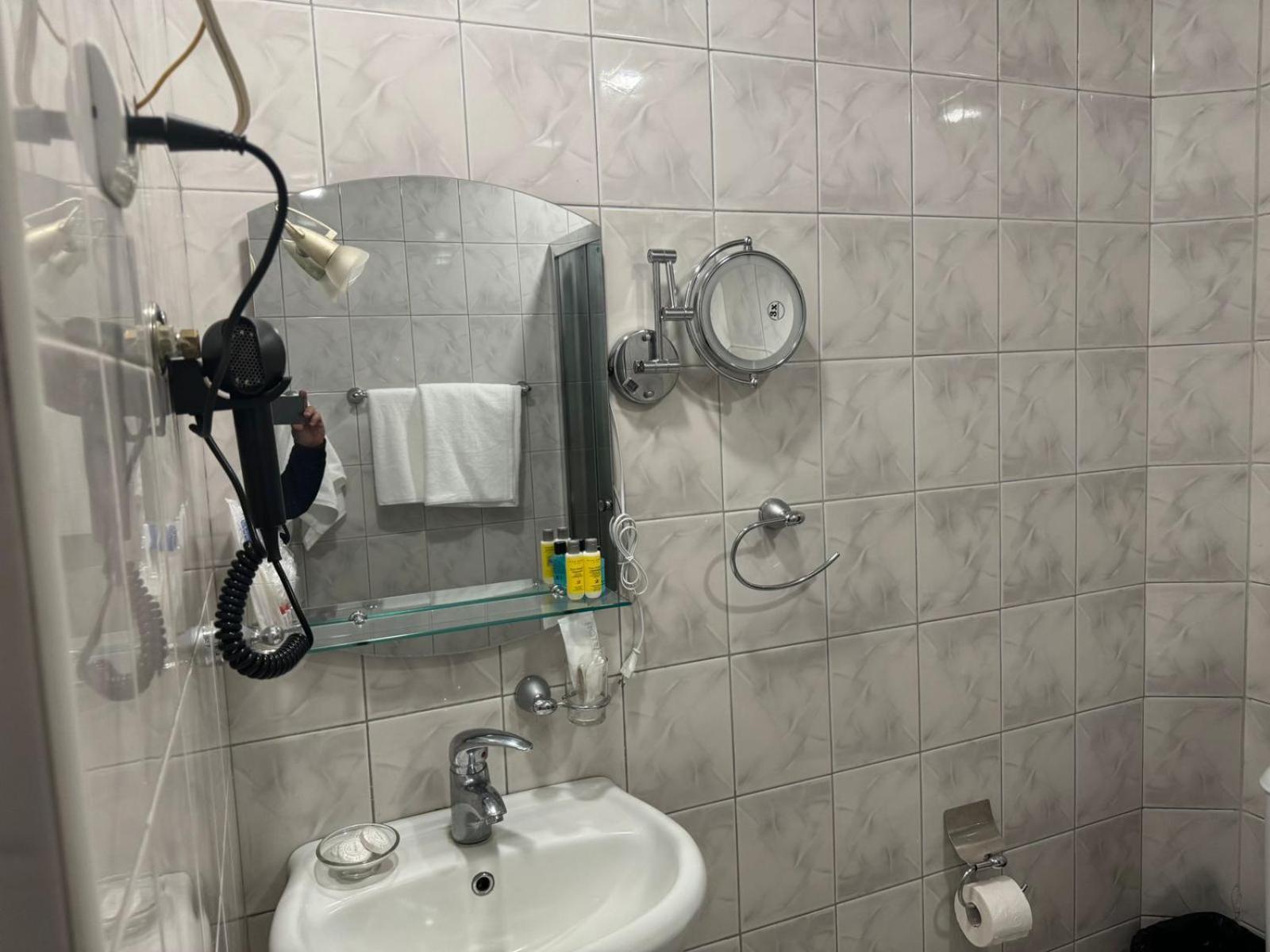 Lalaner Hotel Sisian Rom bilde
