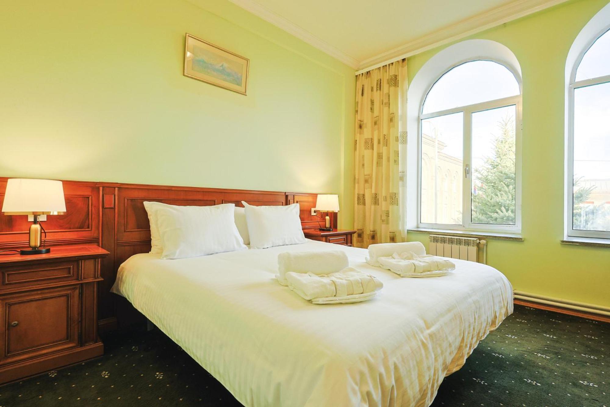 Lalaner Hotel Sisian Eksteriør bilde